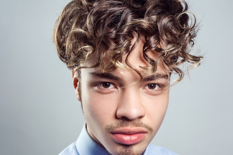 Why this year’s hair powder trend isn’t blowing over any time soon