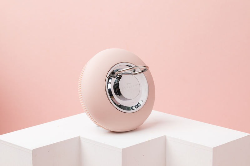 Stylpro's Routine Facial Cleansing Device