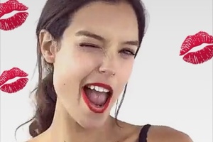 YSL lets consumers try out lipstick shades on Snapchat